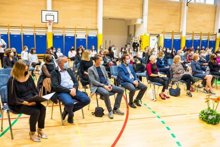 Prireditev – Pozdravljena OSNOVNA ŠOLA ZAGRADEC 10